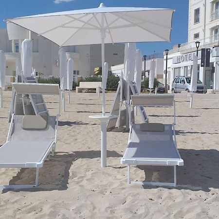 Paradise Beach Porto Cesareo Exterior foto